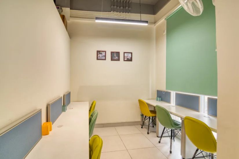 The Poshmind Spaces Hyde Park Crown